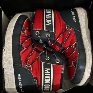 Moon Boot: Little boys ProTecht Mid Boots